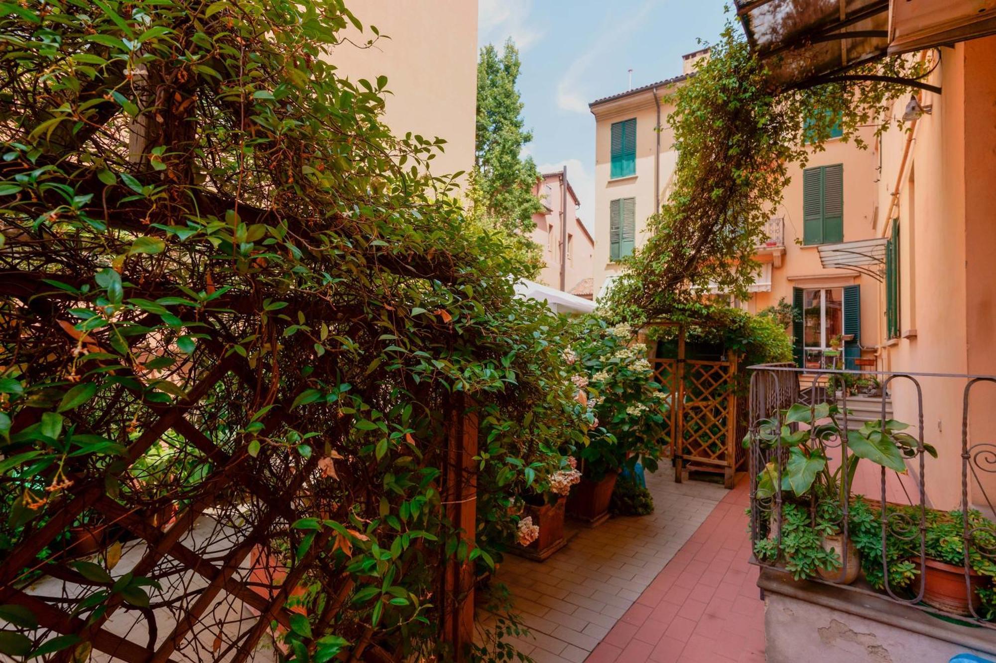 Maison N14 Болонья Экстерьер фото